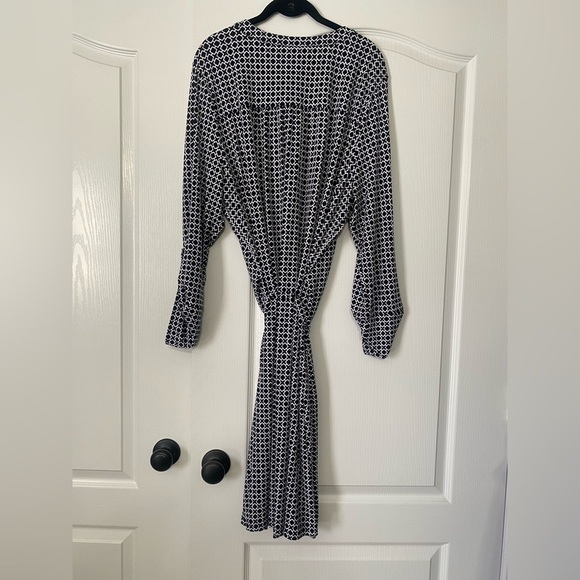 Michael Kors Pattern Midi Silver Chain Eyelet Dress Women’s Size 3X - Picture 3 of 4